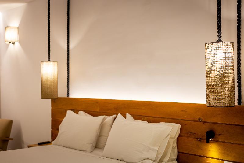 Eleals Boutique Hotel Perama  Eksteriør billede